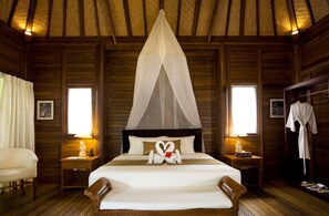 別墅 (Residence) | 迷你吧、房內夾萬、書桌、熨斗/熨衫板