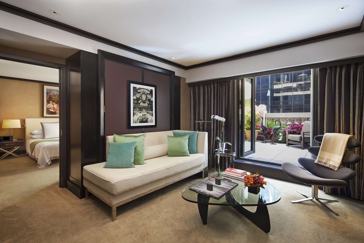 Suite, 1 Bedroom, Terrace (Chatwal) | Cadar Frette Itali, peralatan tempat tidur hipoalergenik