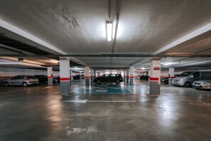 Self-parking (surcharge) 12.90 per day