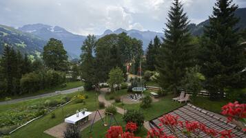 Deluxe dubbelrum - utsikt mot bergen | Utsikt frÄn rummet