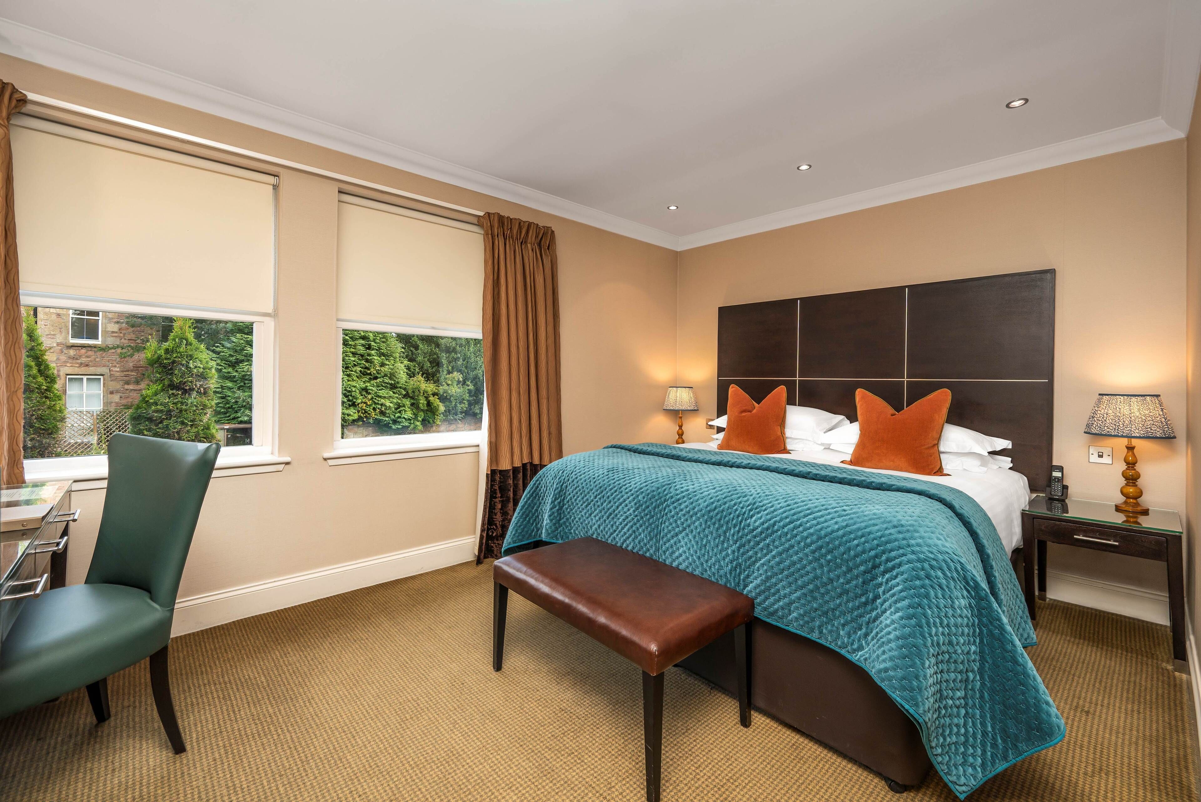 decadent | egyptian cotton sheets, premium bedding, free minibar items