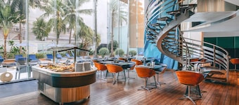 Hotel Baraquda Pattaya By Heeton