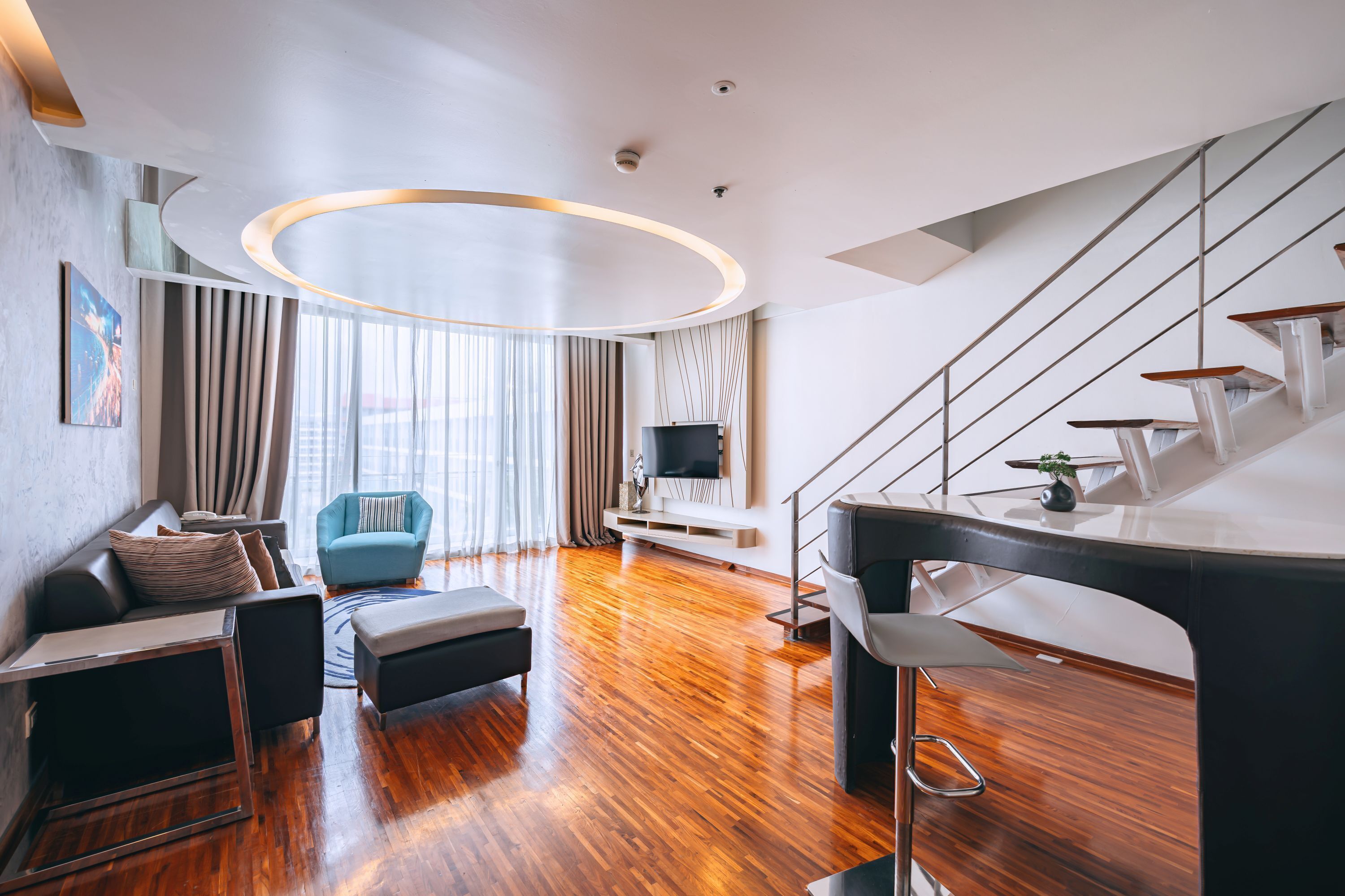 1 bedroom, egyptian cotton sheets, premium bedding, select comfort beds