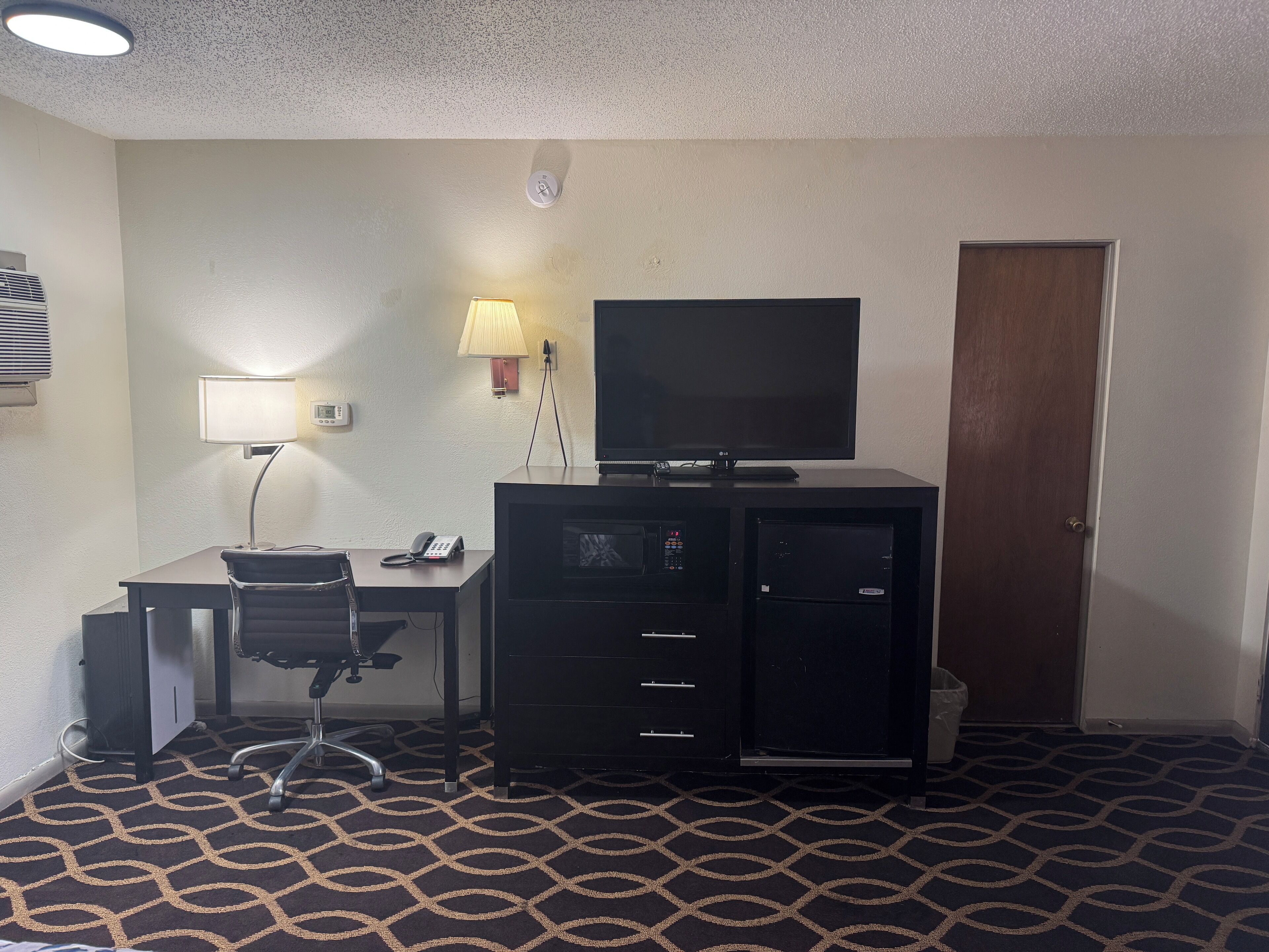 舒適加層、書桌、熨斗/熨衣板、免費無線上網