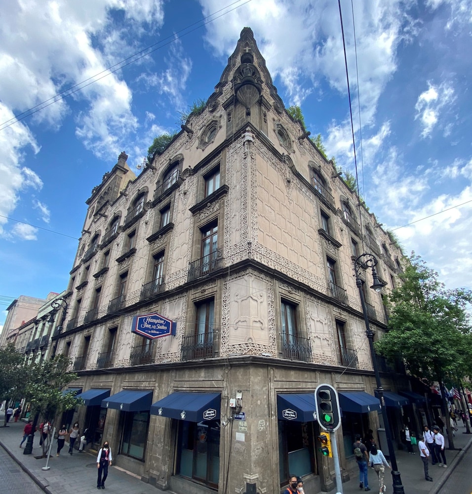 Hampton Inn & Suites Mexico City - Centro Historico by null