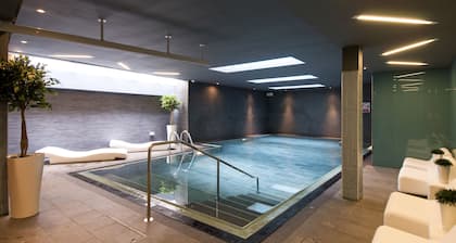 Apex Waterloo Place Hotel