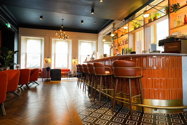 Bar (in der Unterkunft)