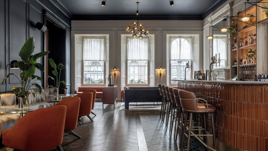 Apex Waterloo Place Hotel
