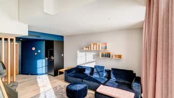 Premium bedding, pillow-top beds, in-room safe, desk