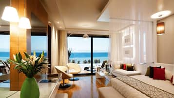 Amus Presidential Suite with Private Pool Sea View
