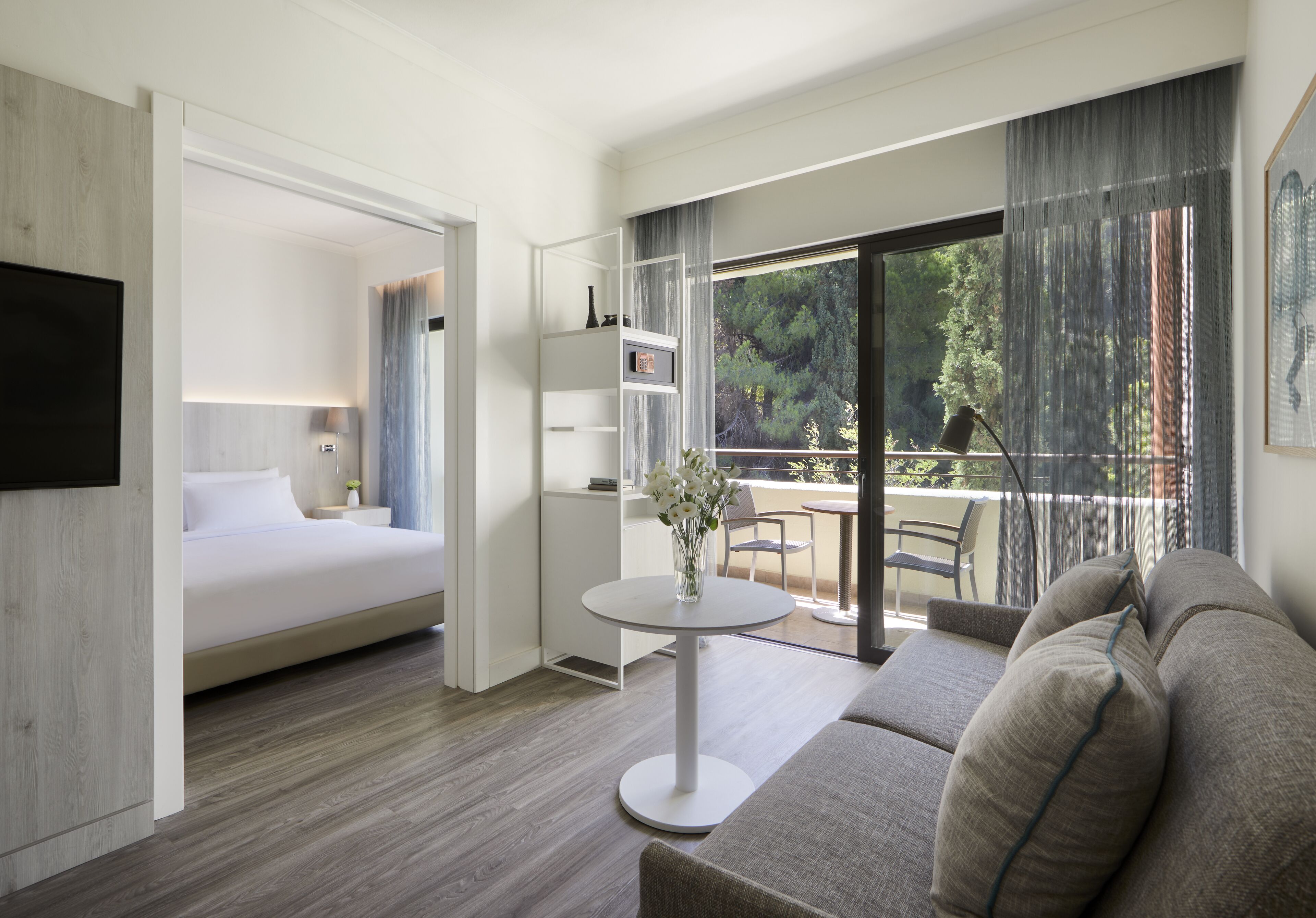 junior suite, mountain view | 1 bedroom, in-room safe, desk, blackout curtains