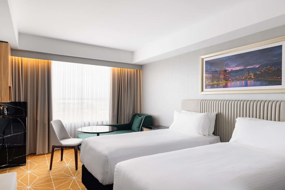 Premium Studio, 2 Twin Beds | Minibar, in-room safe, desk, blackout drapes