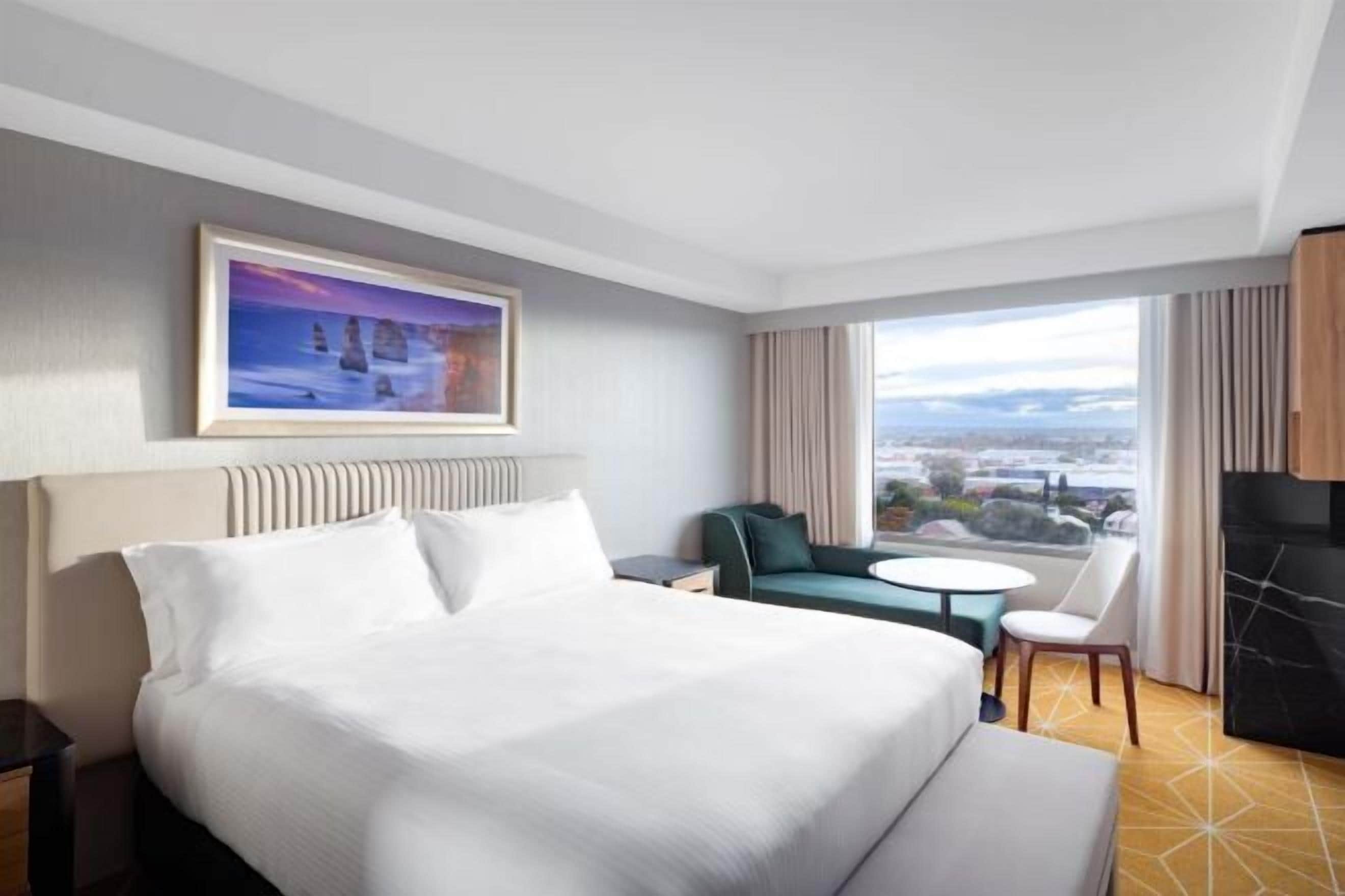 Minibar, in-room safe, desk, blackout drapes