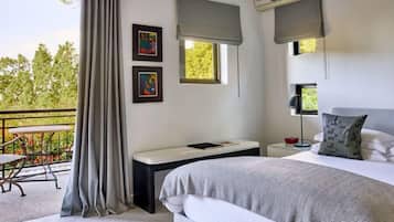 Standard Double Room | Premium bedding, minibar, in-room safe, individually decorated