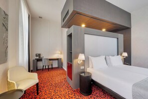 ジュニア スイート | 1 室のベッドルーム、低刺激性寝具、ミニバー、セーフティボックス (室  内)