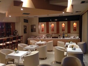 Daily buffet breakfast (EUR 5 per person)