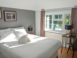 Habitación estándar, 1 cama de matrimonio | Wifi gratis