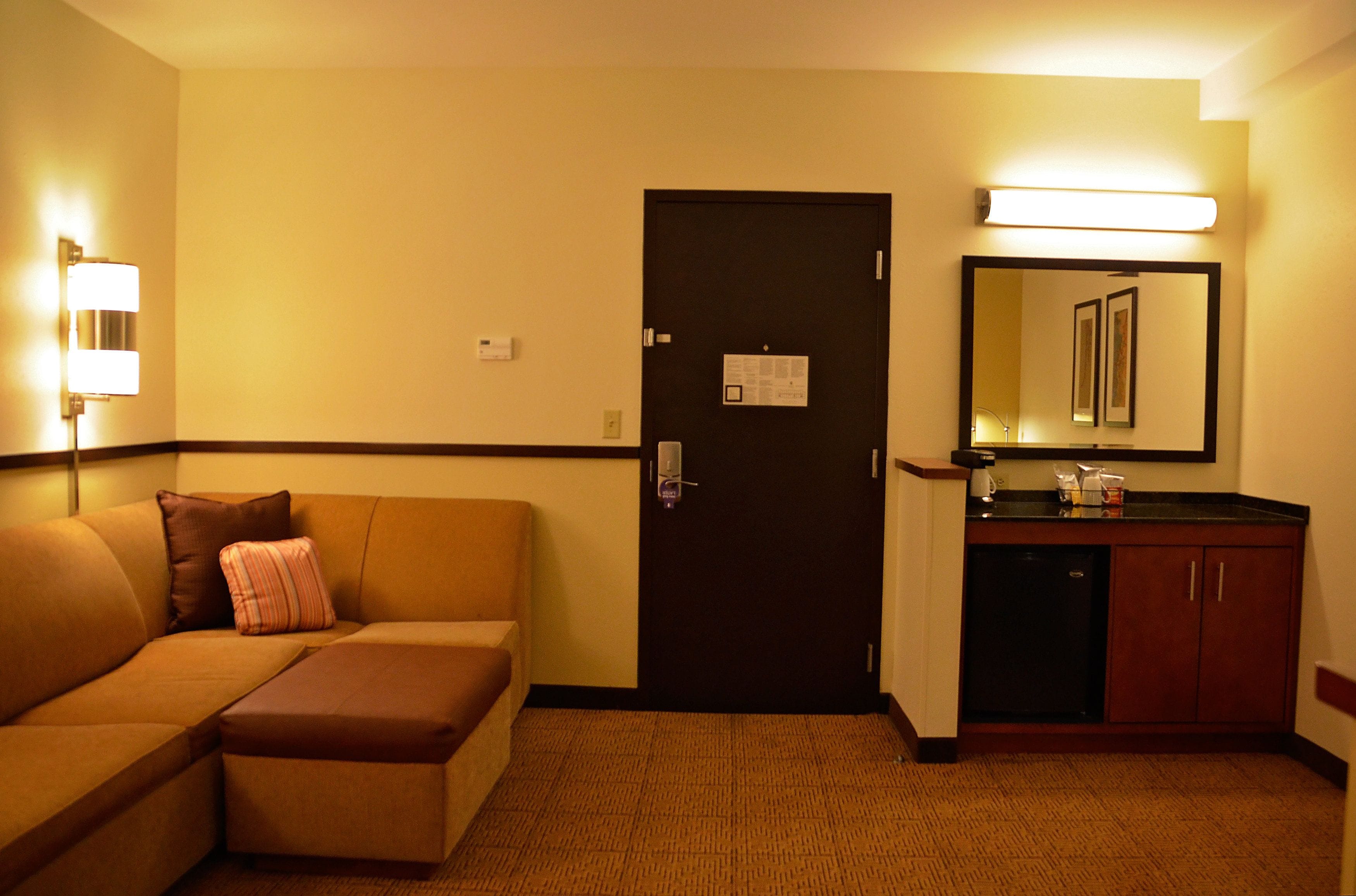 hypo-allergenic bedding, down duvets, pillow-top beds, desk