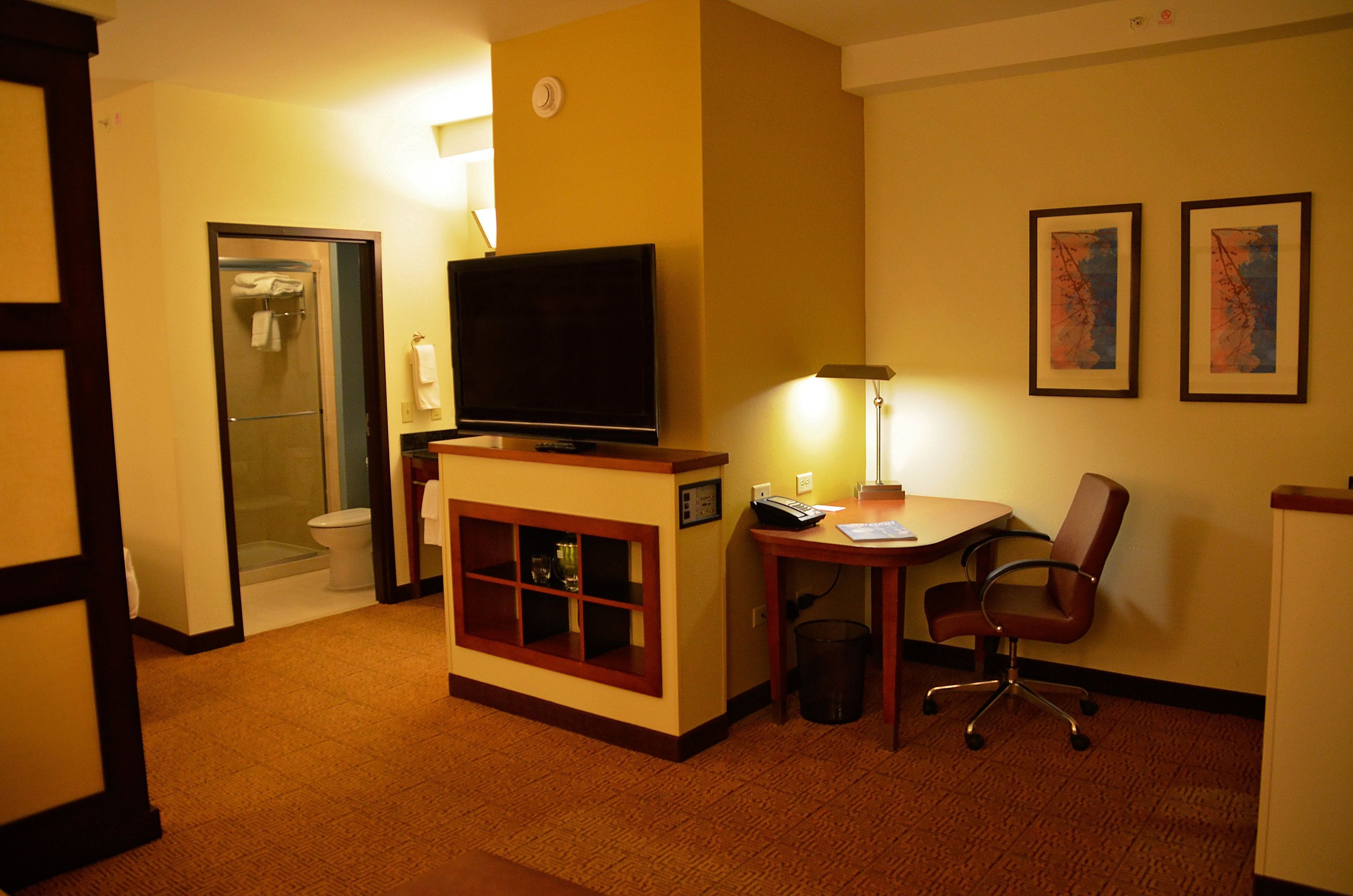 hypo-allergenic bedding, down duvets, pillow-top beds, desk