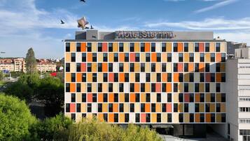 Fachada de la propiedad