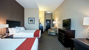 1 bedroom, in-room safe, desk, blackout curtains
