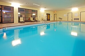 Indoor pool - Holiday Inn Express & Suites Franklin KY by IHG (Franklin)