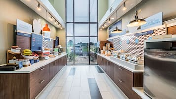 Tägliches inbegriffenes Frühstücksbuffet
