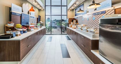 Holiday Inn Express & Suites Franklin KY by IHG