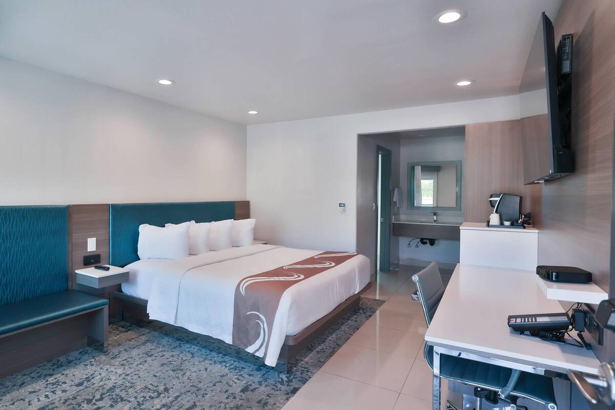 1 chambre, literie de qualité supérieure, surmatelas