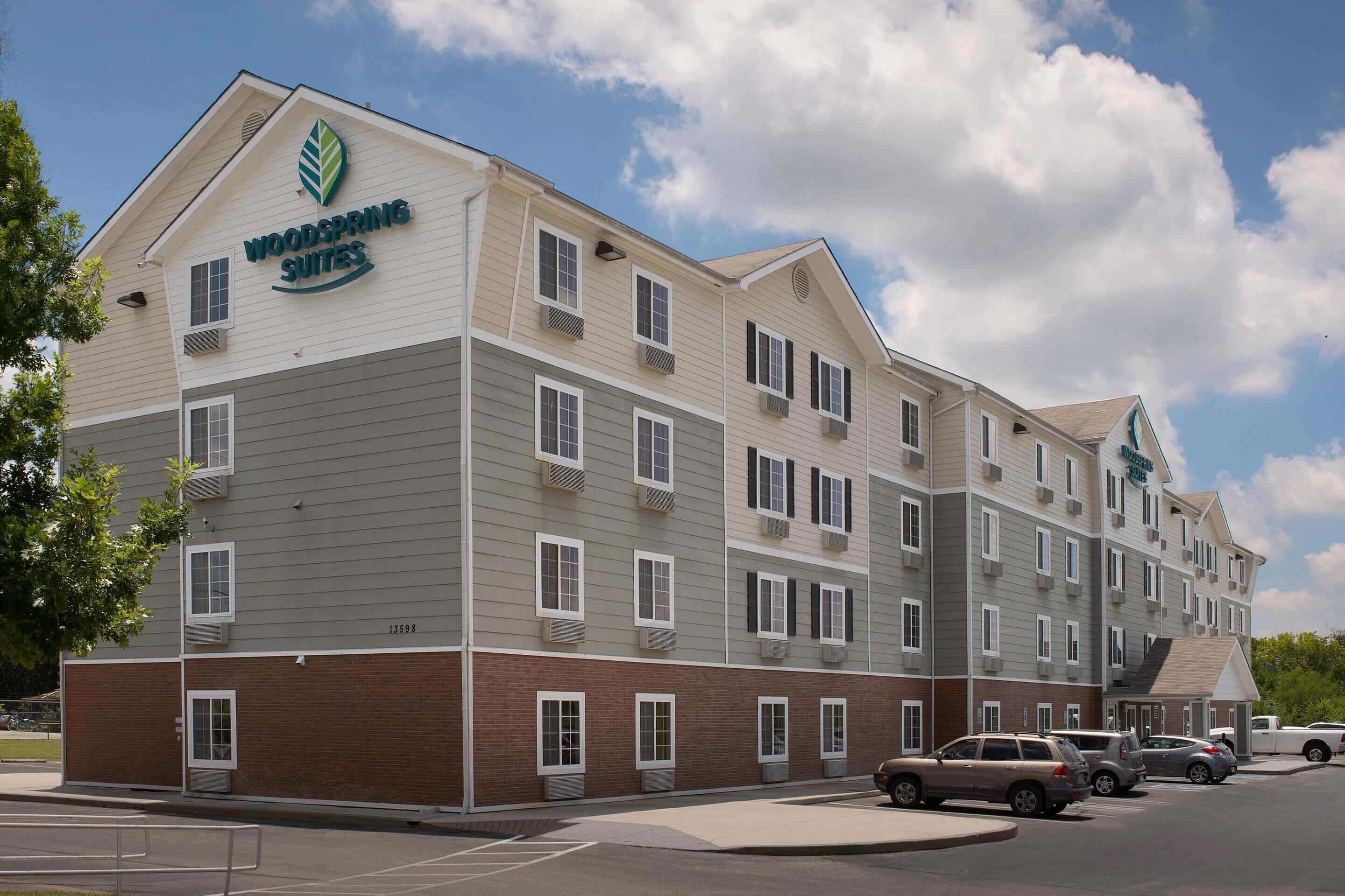 Photo - WoodSpring Suites San Antonio North Live Oak I-35