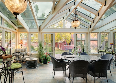 Pátio. Chamberlin Inn Cody