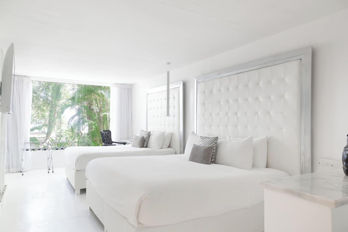 suite, oceanfront | 2 bedrooms, premium bedding, minibar, in-room safe