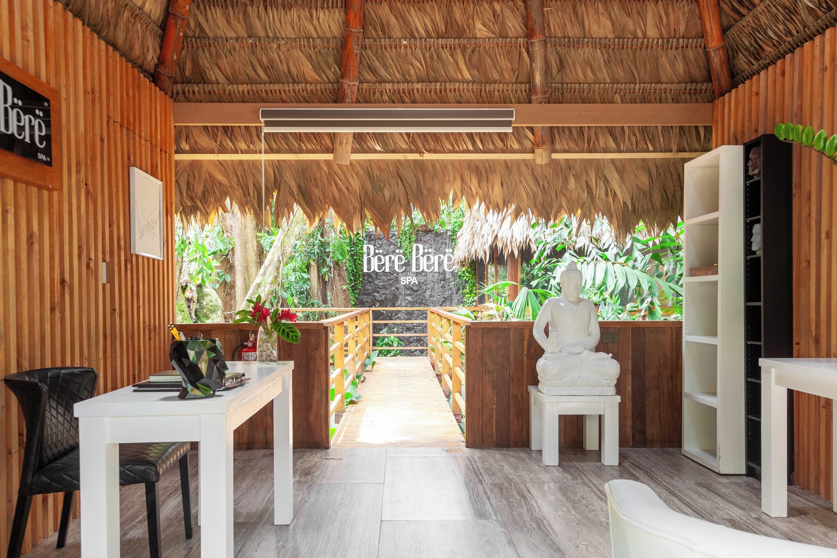 couples treatment room(s), body treatments, aromatherapy