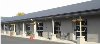 St John's Court Motel
