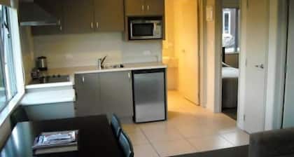 St John's Court Motel