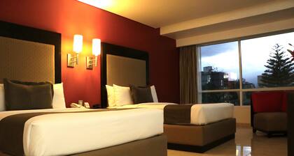 Hotel & Suites PF