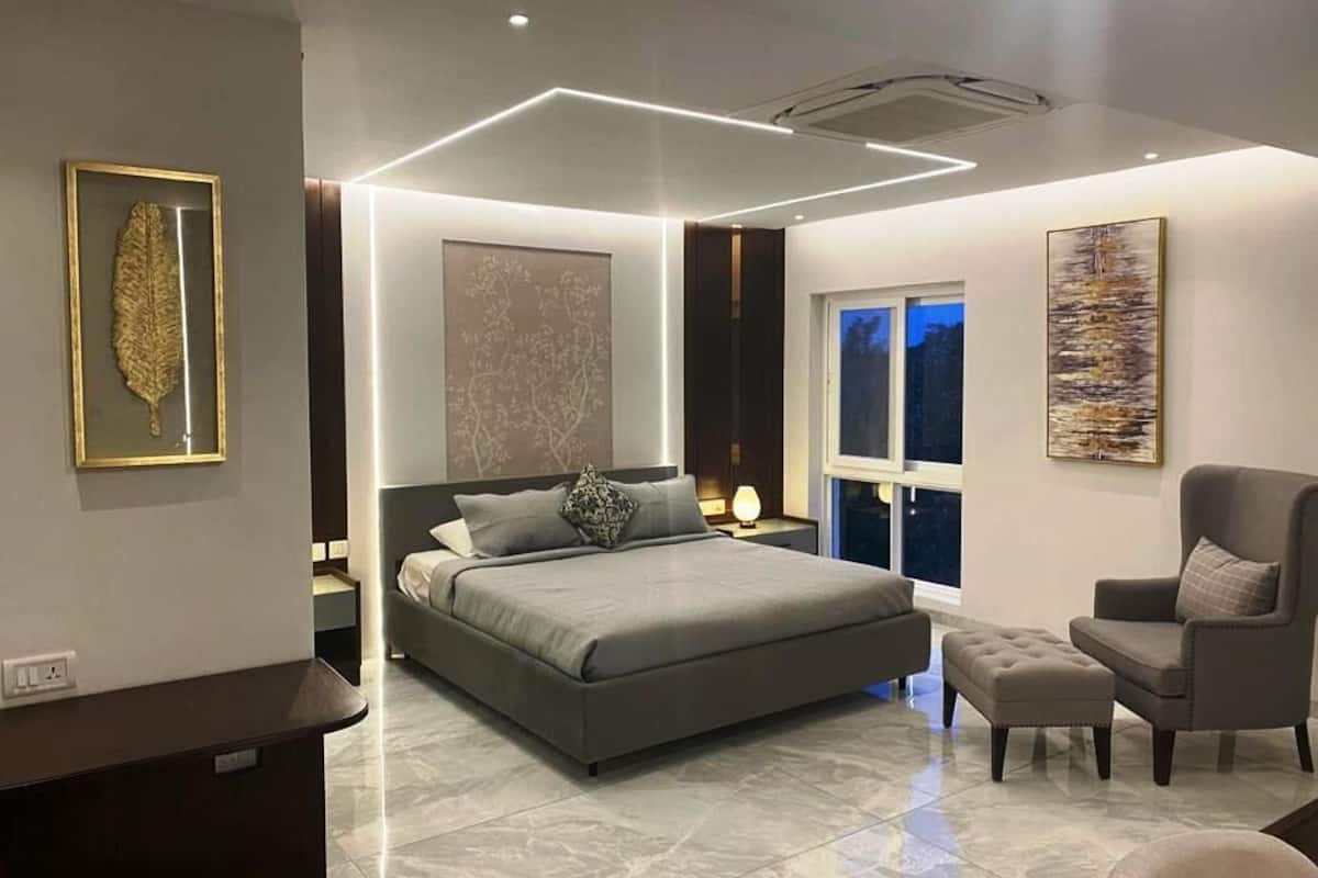 executive room | 1 bedroom, egyptian cotton sheets, premium bedding, select comfort beds