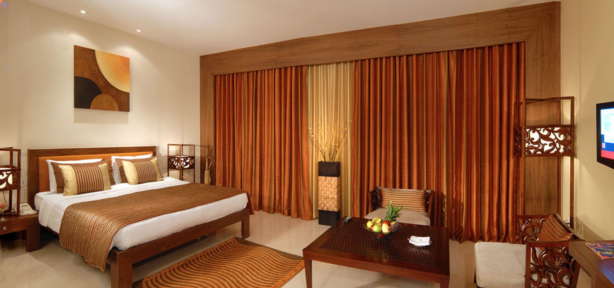 1 bedroom, Egyptian cotton sheets, premium bedding, Select Comfort beds