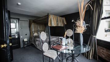 In-room safe, individually decorated, iron/ironing board, free WiFi