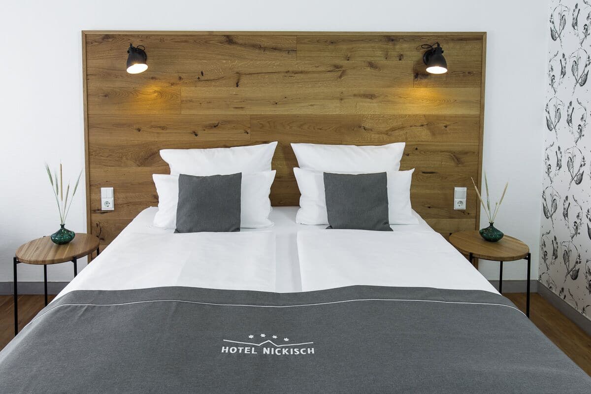 Minibar, in-room safe, desk, iron/ironing board