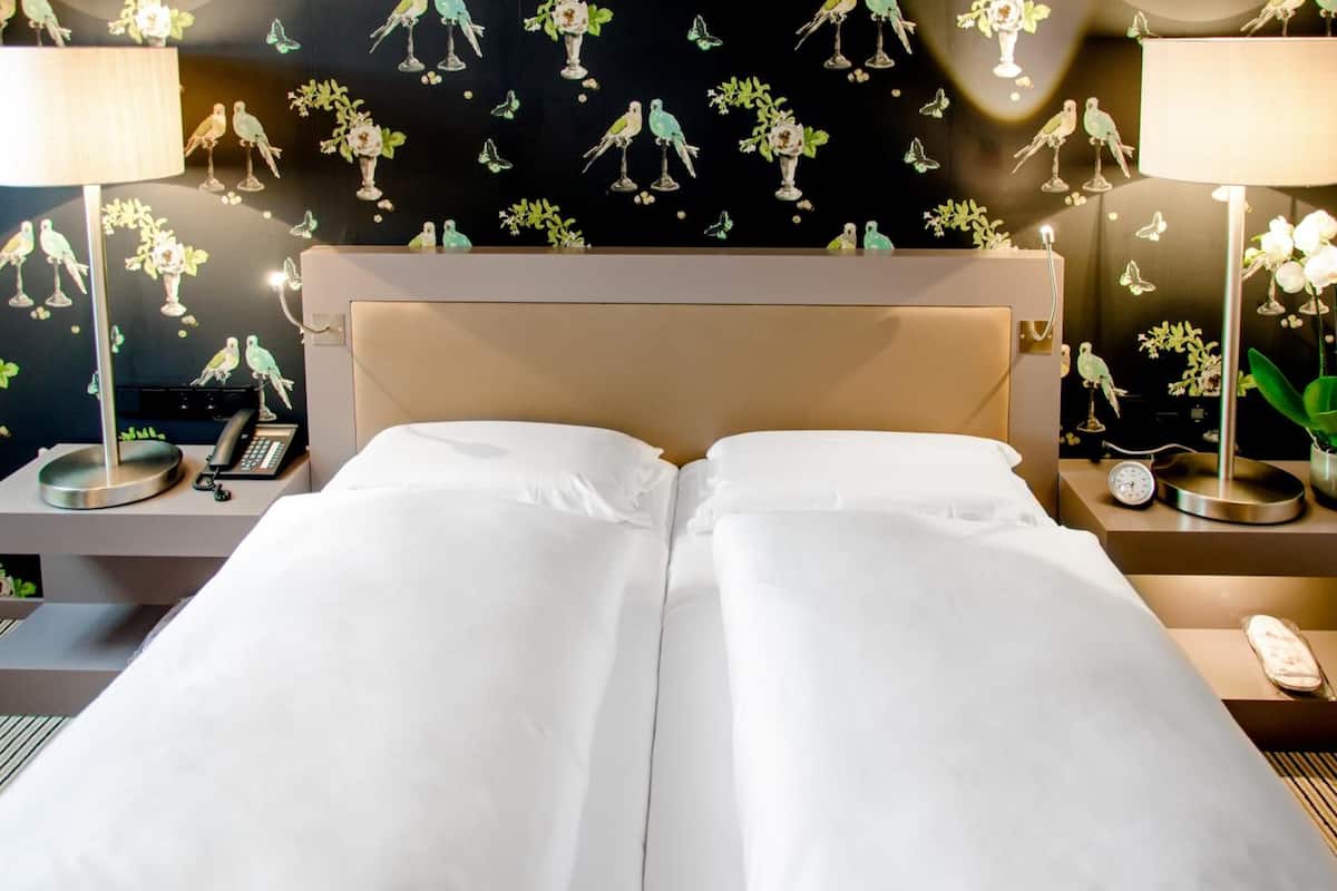 minibar, in-room safe, desk, soundproofing