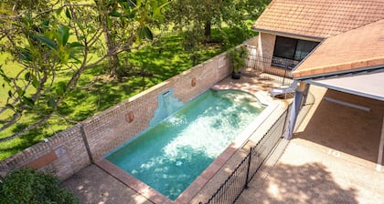 Best Western Tuscany On Tor Motor Inn