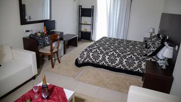 Minibar, in-room safe, soundproofing, free cots/infant beds