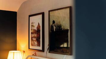 Classic-rum - 1 dubbelsÀng | Skrivbord, gratis wi-fi och sÀngklÀder