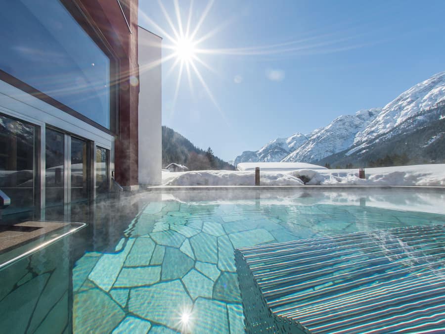 Innenpool, 2 Außenpools