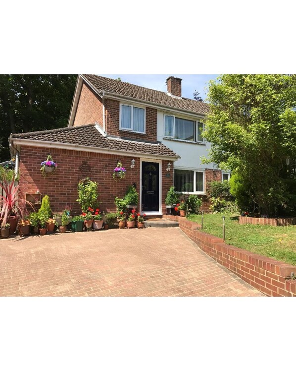 Exterior - 31 Queens Road (Winchester)