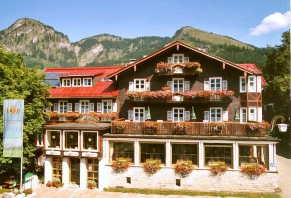 Esterni