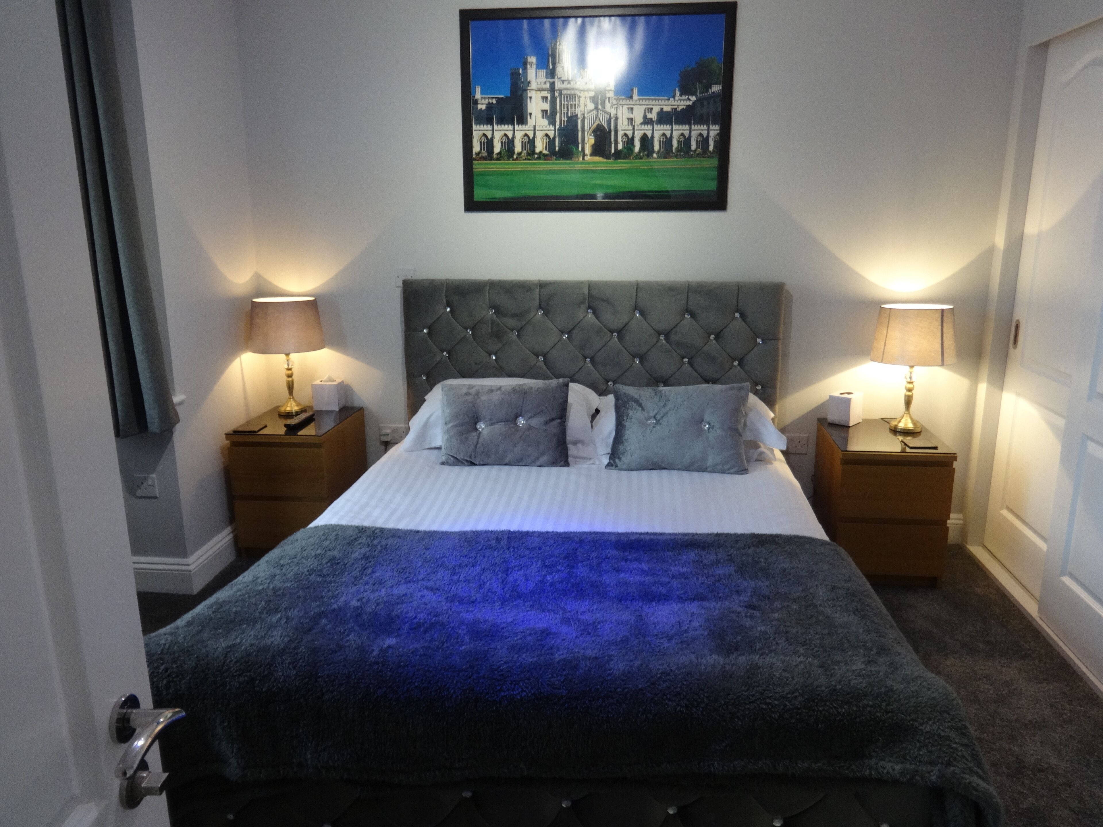 Photo - Autumn House