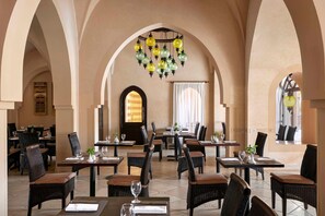 5 restauranter, der serverer morgenmad, frokost og aftensmad