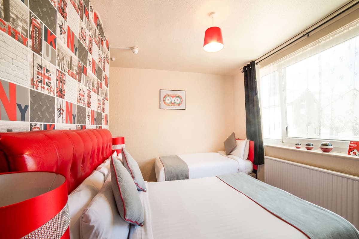 Iron/ironing board (on request), WiFi (free)